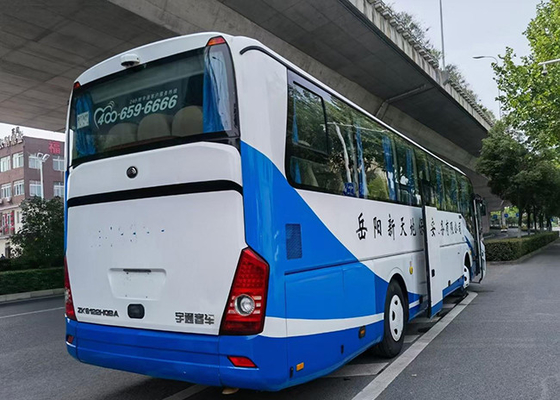La mano utilizó en segundo lugar el motor diesel de los asientos del lujo 53 de los autobuses de Yutong