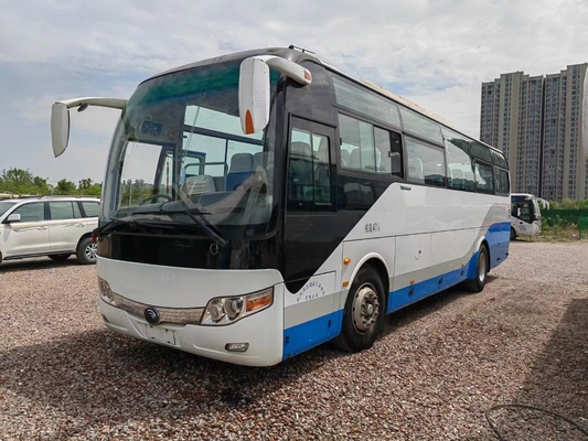 La sola puerta ZK6107 utilizó la impulsión de la mano izquierda del pasajero de los asientos de Bus 47 del coche de Yutong