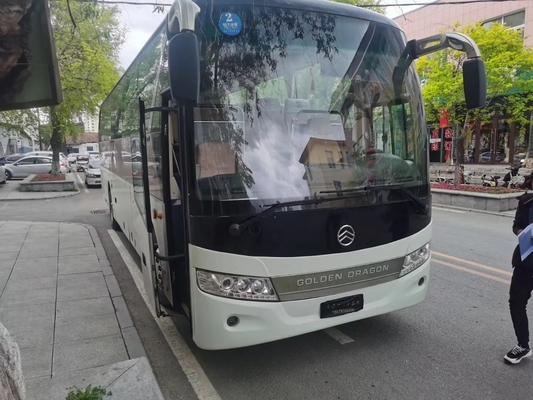 El bus turístico usado utilizó el motor de oro de Yuchai de las puertas dobles de Dragon Bus XML6113J68 49seats