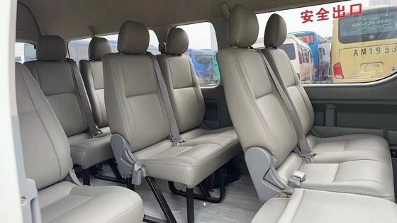 Japonés usado transporta Toyota Hiace 15 asienta el segundo aceite de lujo Front Engine Charger Plug del microbús
