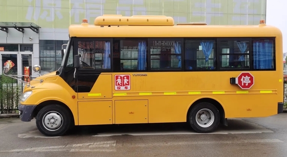 Asientos usados compra del autobús escolar 41 7 metros que resbalan el 2do Yutong autobús ZK6729D de Windows