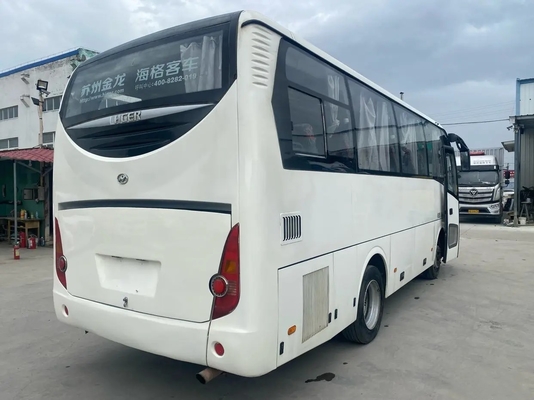 Los asientos usados del autobús 30 del pasajero que sellaban la CA de la disposición de los asientos del motor 2+2 de Yuchai de la ventana utilizaron un KLQ6755 más alto
