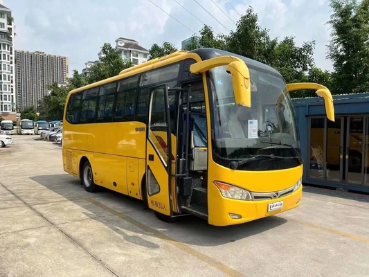 Autobús usado XMQ6759 de Kinglong de la mano de la ventana de desplazamiento del aire/acondicionado de la transmisión manual de los asientos del motor 33 de Yuchai del autobús del pasajero 2do