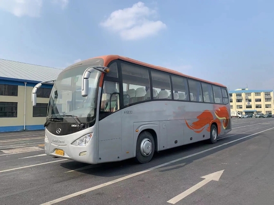 Coche Second Hand III EURO 55 asientos que sellan el autobús usado motor XMQ6126 de Yuchai Kinglong de los cilindros de la ventana seis
