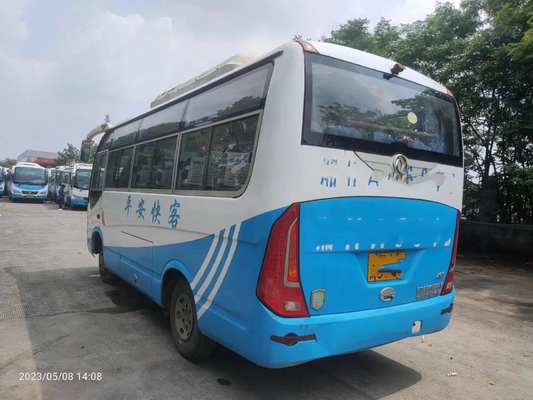 Color blanco usado de los asientos de la puerta 19 de Floding de las furgonetas de la lanzadera 6 metros de Front Engine Wiht del aire/acondicionado 2do de la mano de autobús EQ6608 de Dongfeng