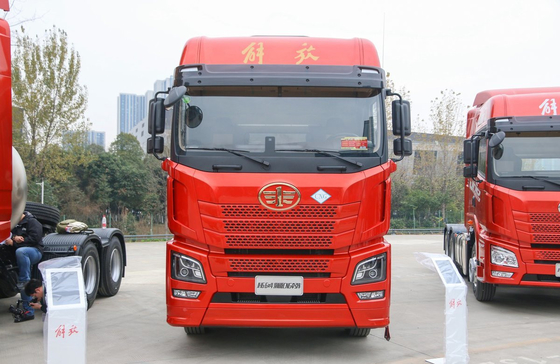 Trayendo un tractor, un camión Jiefang JH6 6*4 Modo de conducción 510hp CNG Weichai Motor Euro 6