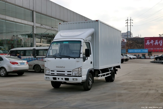 Camión de carga de 15 toneladas Euro 4 Isuzu 4 × 2 camioneta de camioneta 6 neumáticos Muchos resortes de hojas 35 caja cúbica
