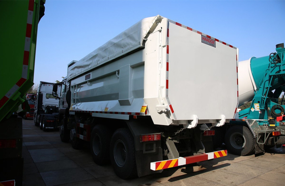 Camión de descarga para Sinotruck Sitrak Carga de 40 toneladas 8*4 Color blanco Caja tipo U de trabajo pesado