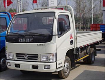 Marca de Dongfeng del camión de la mano del diesel segundo 55 kilovatios del poder del motor con el solo taxi de la fila