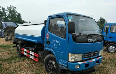 Camiones de combustible usados diesel 5 toneladas - 16 toneladas de capacidad de cargamento con diverso chasis de la marca