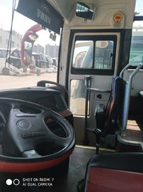 El diesel rojo Yutong usado LHD transporta 68 asientos con la transmisión manual