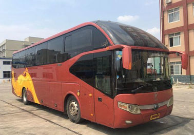 El autobús turístico usado de la mano de Yutong segundo 2011 años 51 asienta la velocidad máxima modelo 6117 100km/H