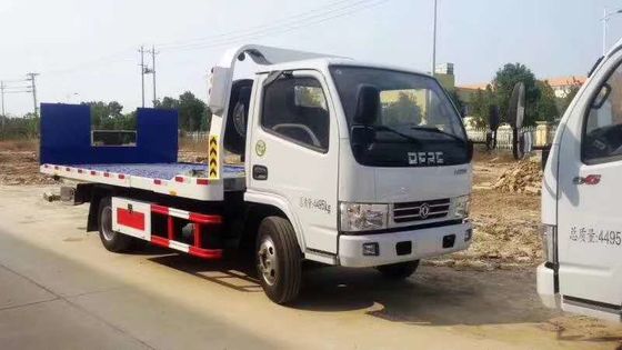Rescate de camino de la rueda de Dongfeng 95HP 6 del euro 3 Tow Trucks 3 toneladas 5 toneladas 6 toneladas