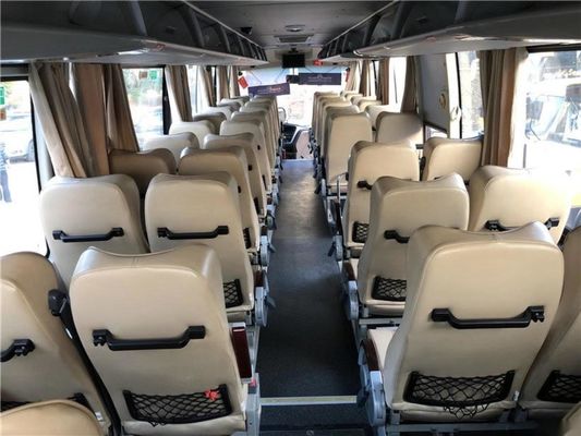 El motor VIP de Yuchai asienta al pasajero usado del chasis de Double Doors Airbag del coche que el autobús utilizó los asientos de oro de Dragon Bus XML6112 48