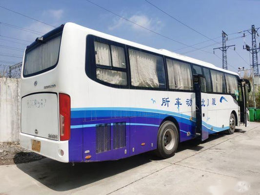 XMQ6119 utilizó los autobuses de Kinglong 56 asientos 2+3 chasis posteriores usados disposición del saco hinchable de la impulsión de la mano izquierda de las puertas dobles del motor del bus turístico