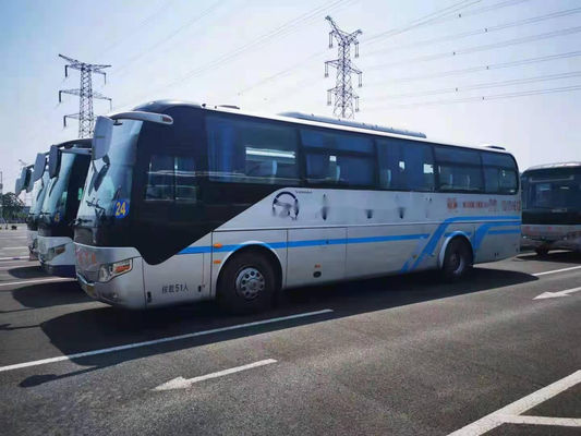 Motor bajo de dirección izquierdo usado de la parte posterior de Yuchai del kilómetro del bus turístico del chasis del saco hinchable de los asientos ZK6110 del autobús 51 de Yutong