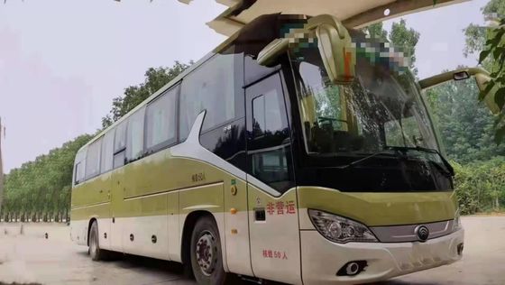 Asientos usados del coche ZK6120 50 de Yutong kilómetro bajo usado año de 2020 del pasajero puertas dobles del autobús