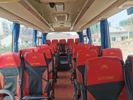 2015 autobús usado de Yutong de los asientos del año 30 ZK6752D1 con Front Engine Used Coach Bus para el turismo