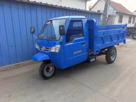 La granja diesel del triciclo barato 18hp de China utilizó el pequeño camión volquete 4WD con la cabina cerrada