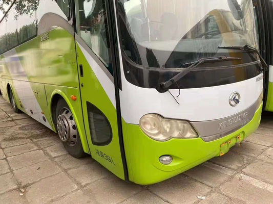 El autobús usado XMQ6900 de Kinglong utilizó la dirección izquierda del chasis de acero del euro III del motor 180kw de Yuchai de los asientos del bus turístico 39
