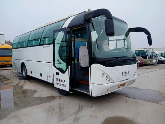 El autobús usado 39 Seat de Second Hand Coach Youngman del coche utilizó el autobús JNP6108 el 12m