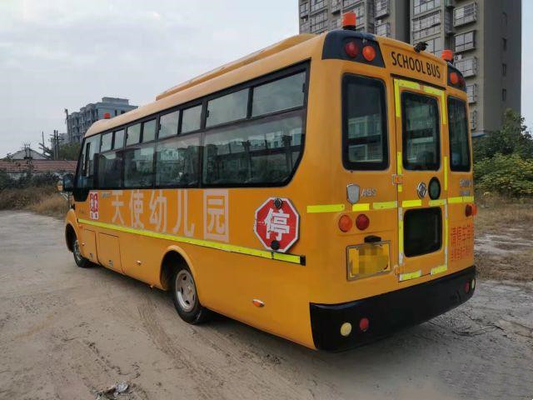 Autobús escolar usado Dongfeng EQ6750 -Yota al coche Bus Used del autobús del práctico de costa 2018 30 Seater 44 asientos