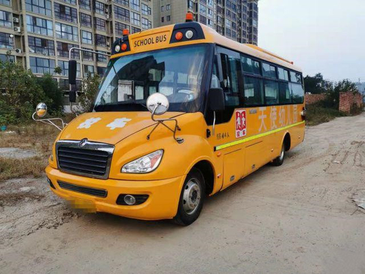 Autobús escolar usado Dongfeng EQ6750 -Yota al coche Bus Used del autobús del práctico de costa 2018 30 Seater 44 asientos