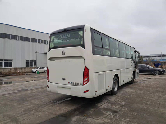 Autocar de pasajeros con motor trasero Golden Dragon Bus 38 asientos XML6907 LHD