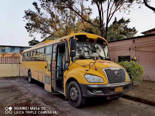 Los autobuses escolares viejos 50seats utilizaron el motor Mini Coach Airbag Chassis de Yuchai del autobús escolar