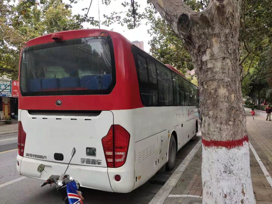 El transporte público Yutong usado transporta al pasajero que la ciudad utilizó al coche interurbano Buses del viaje de lujo diesel de los autobuses