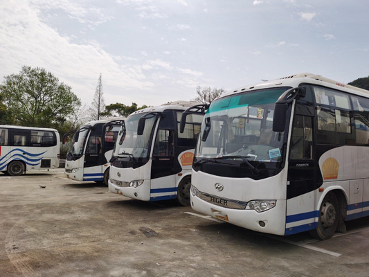 Autobuses usados más altos de los pasajeros del autobús 35 en el autobús diesel de China KLQ6856 Yuchai