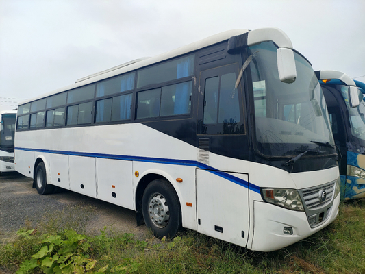 El autobús usado de Yutong 2018 años hechos en China utilizó al coche diesel Bus Used White de LHD 51 asientos Front Engine Bus