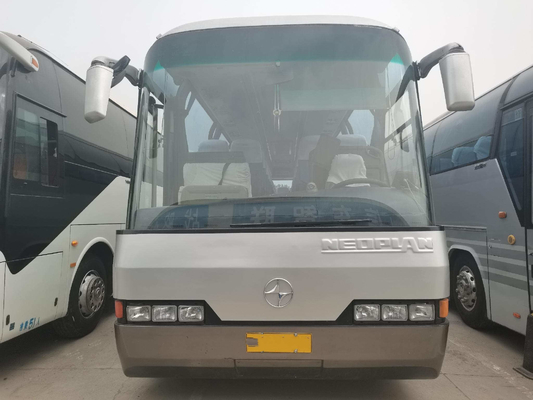 Marca del autobús BFC6120 China de Beifang del autobús del pasajero de la impulsión de la mano izquierda de Bus 53 Seat del coche