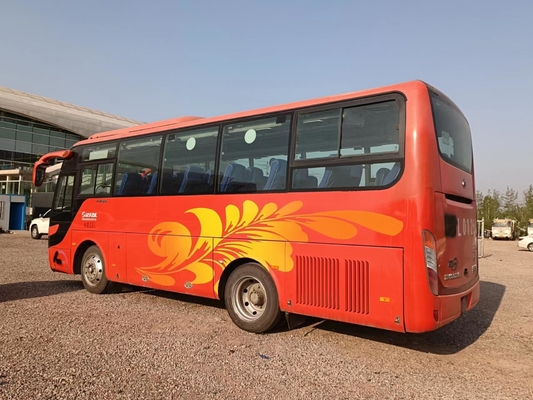 Los motores diesel usados los asientos del autobús de 2014 años 33 Zk6808 Yutong entrenan la dirección de Bus With LHD