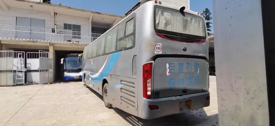 El autobús XMQ6113 de Kinglong transporta los accesorios usados del autobús del bus turístico 49seats del diseño 2016 entrena