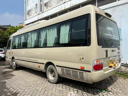 El autobús usado 34 asientos del práctico de costa utilizó a Mini Bus XML6809 con la dirección eléctrica de la mano izquierda del motor
