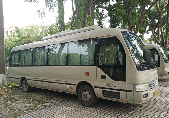 El autobús usado 34 asientos del práctico de costa utilizó a Mini Bus XML6809 con la dirección eléctrica de la mano izquierda del motor
