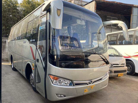 Kinglong utilizó el autobús del motor del bus turístico 33seats Yuchai del autobús XMQ6802 con la transmisión manual