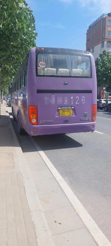 2014 años 45 Yutong usado los asientos transportan el diesel de Bus Front Engine Two Door LHD del coche de ZK6102D