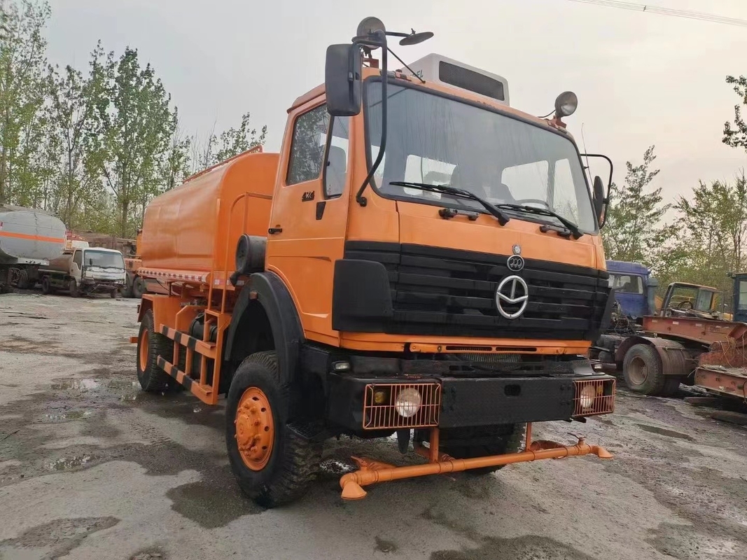 15 metros cúbicos de LHD riegan la regadera llena del agua de la impulsión 4X4 Off Road del camión 290hp de la regadera del tanque