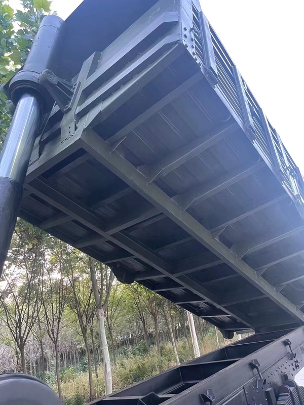 Camión volquete lleno potente usado de las cerraduras de diferencial de Tipper With 3 de la impulsión del combustible diesel 310hp 6X6