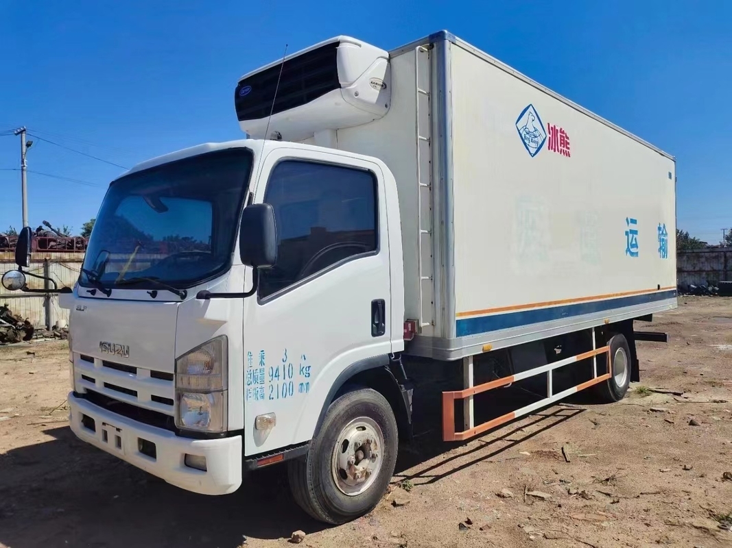 ISUZU Refrigerated Van 130P 89kw utilizó el vehículo de transporte de cadena frío del vehículo 98km/H diesel