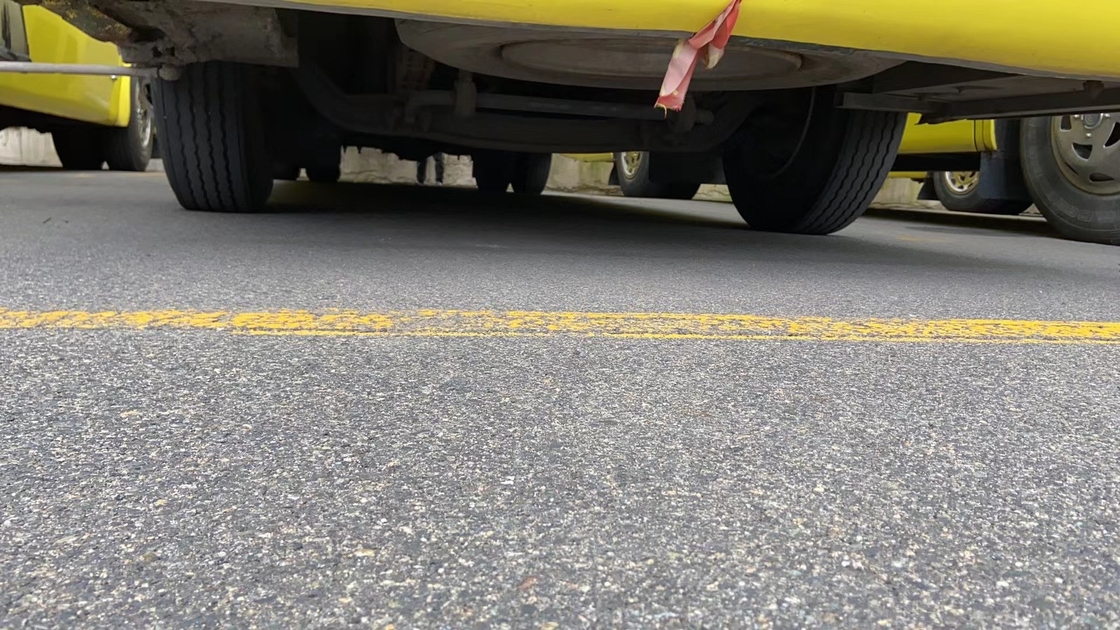2014 años 60 Yutong usado los asientos transportan ZK6107 con el motor 100km/H de Yuchai que dirige LHD