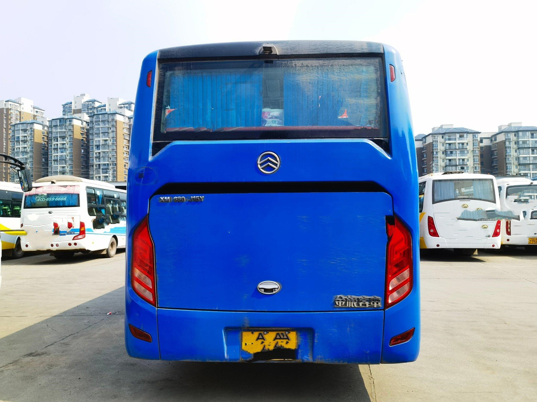 autobús de oro del motor de la parte posterior de Dragon Mini Bus Vehicle Tourist XML6807 de la disposición 30seats 2+2