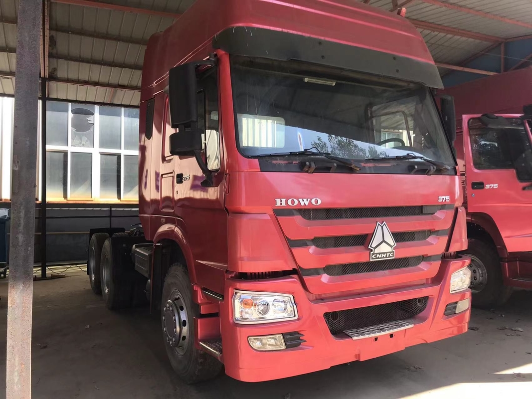 Sinotruk resistente Howo utilizó 10 el camión del tractor de las ruedas 6x4 con 371Hp en venta