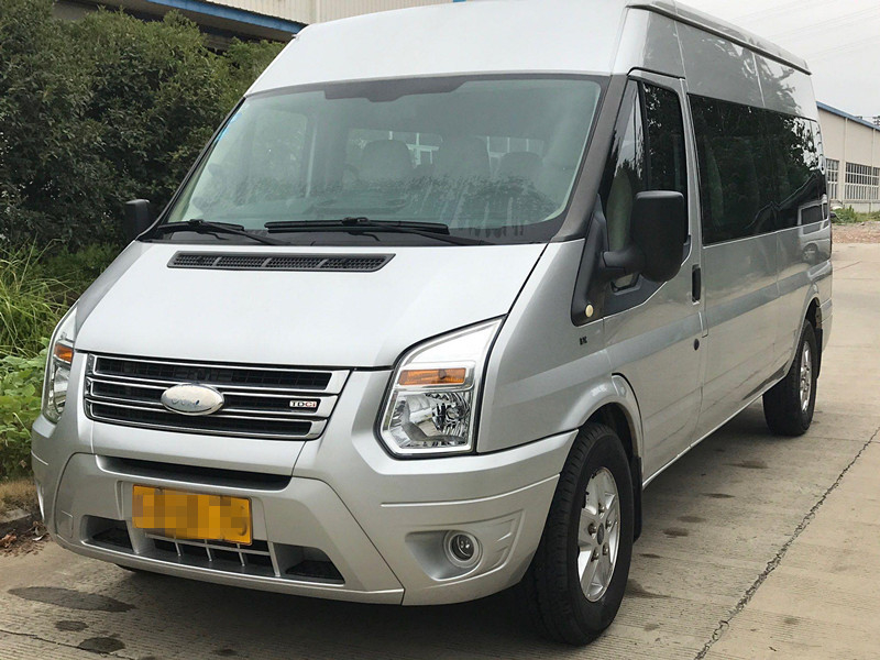 2015 motor usado de Ford Buses Mini Bus Diesel del año 15 asientos con Seat de lujo