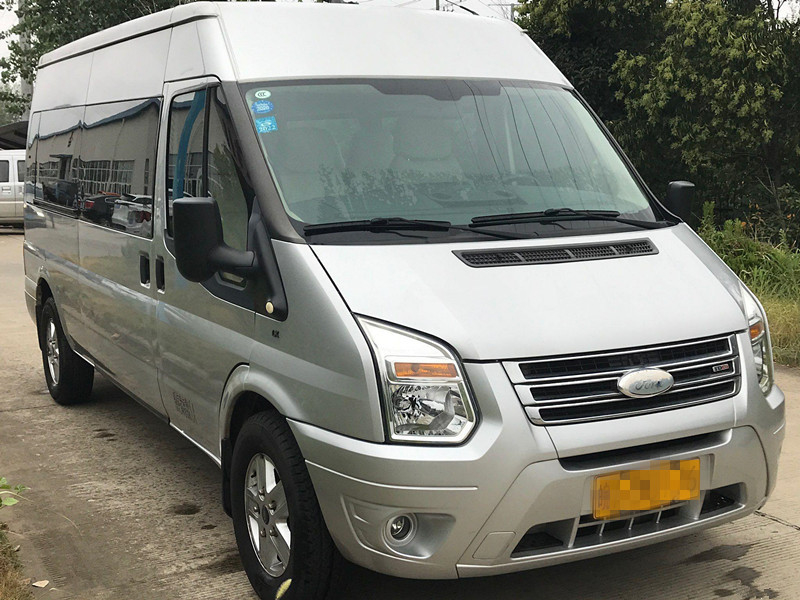 2015 motor usado de Ford Buses Mini Bus Diesel del año 15 asientos con Seat de lujo