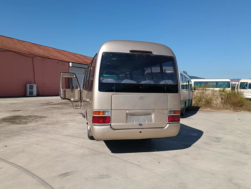 Asientos Mini Used Coaster Bus Toyota de 2012 años 29 con el motor diesel 1Hz en buenas condiciones