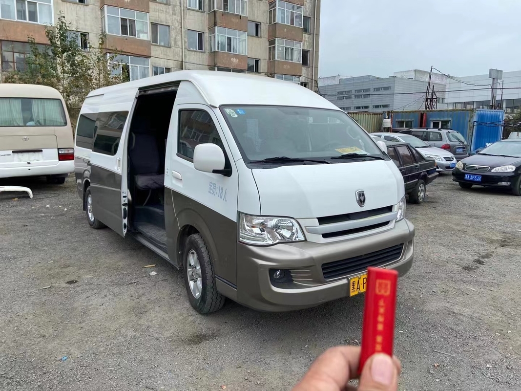2016 motor usado asientos de Mini Bus Gasoline JINBEI Hiace 3TZ del año 18 ningún accidente en buenas condiciones