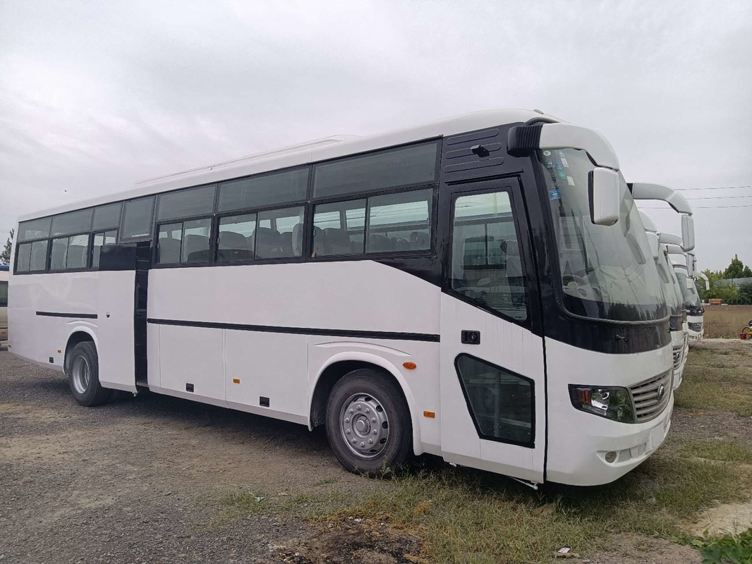 El autobús Zk6116d F11 de Yutong de la conducción a la derecha utilizó la ventana de Silding de las puertas de Front Engine Bus 53seats dos